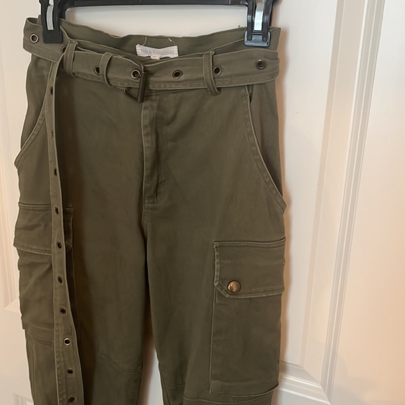 High-Rise Cargo Pants - Picture 2 of 6